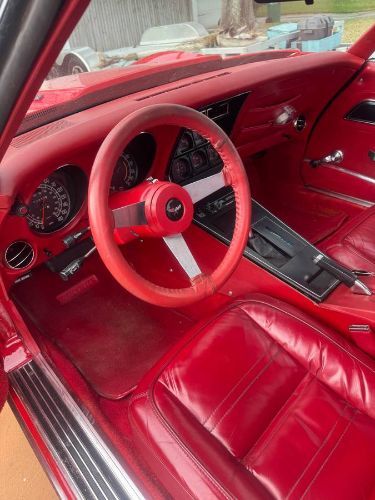 Chevrolet-Corvette-1977-Red-Red-3