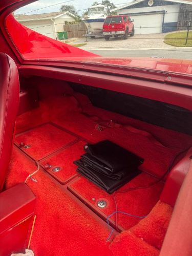 Chevrolet-Corvette-1977-Red-Red-5