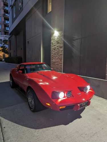 Chevrolet-Corvette-1977-Viper-Red-11