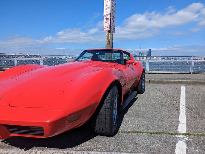Chevrolet-Corvette-1977-Viper-Red-13