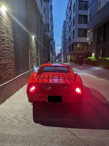 Chevrolet-Corvette-1977-Viper-Red-2