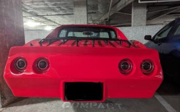 Chevrolet-Corvette-1977-Viper-Red-3