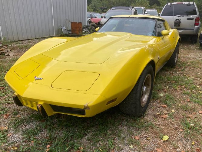 Chevrolet-Corvette-1977-Yellow-14