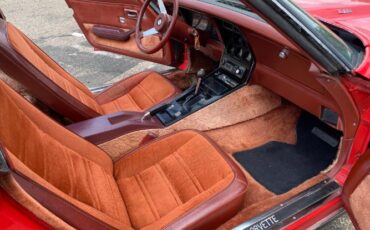 Chevrolet-Corvette-1978-2
