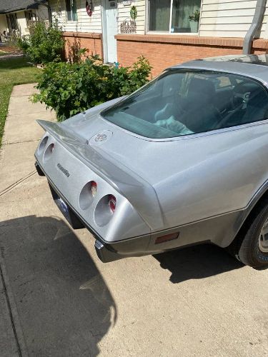Chevrolet-Corvette-1978-5