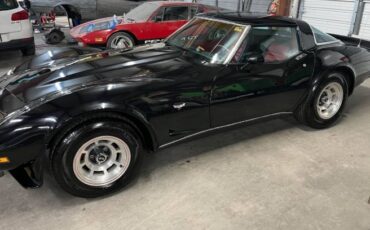 Chevrolet-Corvette-1978-Black-7