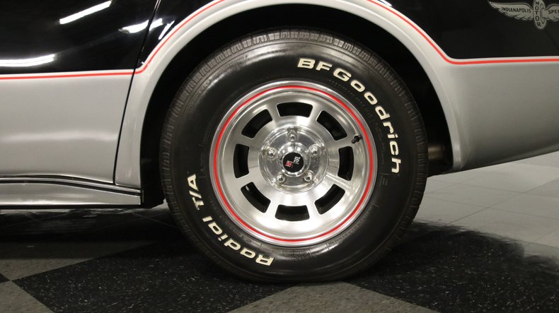 Chevrolet-Corvette-1978-Black-Black-15