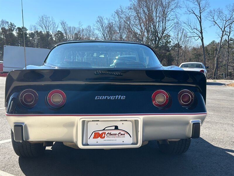 Chevrolet-Corvette-1978-Black-Black-19