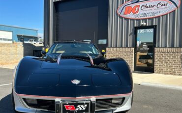 Chevrolet-Corvette-1978-Black-Black-2