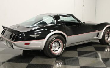 Chevrolet-Corvette-1978-Black-Black-20
