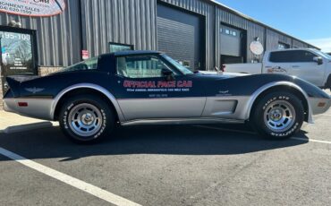 Chevrolet-Corvette-1978-Black-Black-21