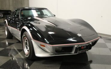 Chevrolet-Corvette-1978-Black-Black-23