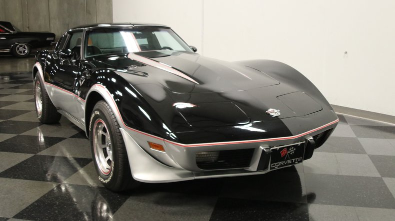 Chevrolet-Corvette-1978-Black-Black-23