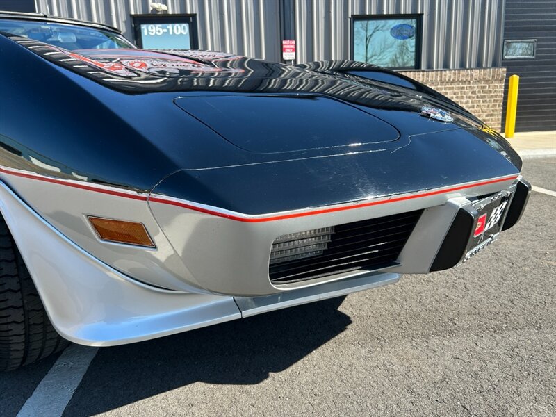 Chevrolet-Corvette-1978-Black-Black-26