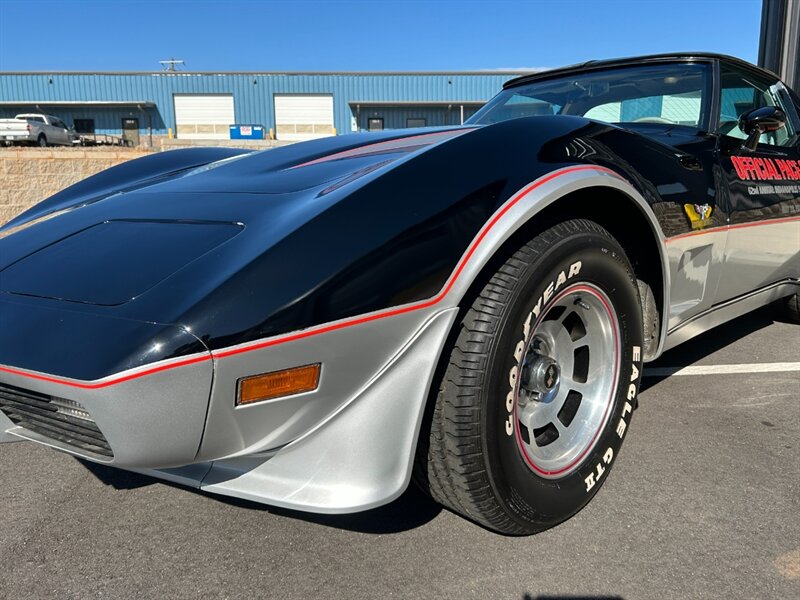 Chevrolet-Corvette-1978-Black-Black-28