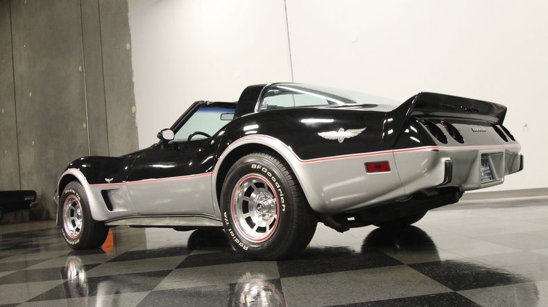 Chevrolet-Corvette-1978-Black-Black-29
