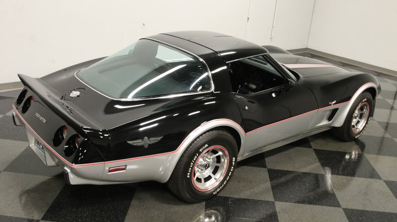 Chevrolet-Corvette-1978-Black-Black-30