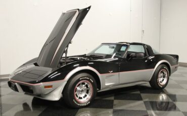 Chevrolet-Corvette-1978-Black-Black-36