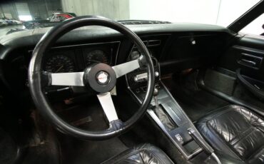 Chevrolet-Corvette-1978-Black-Black-40