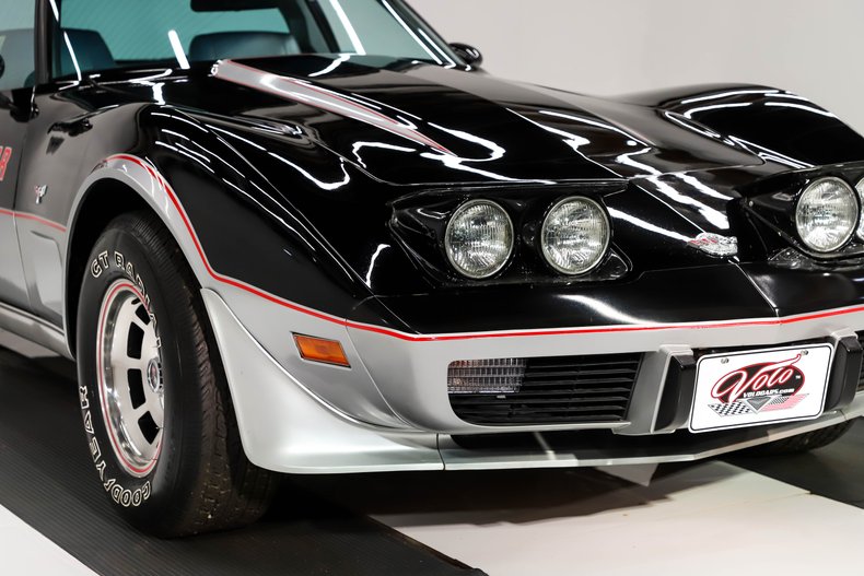 Chevrolet-Corvette-1978-Black-Silver-13