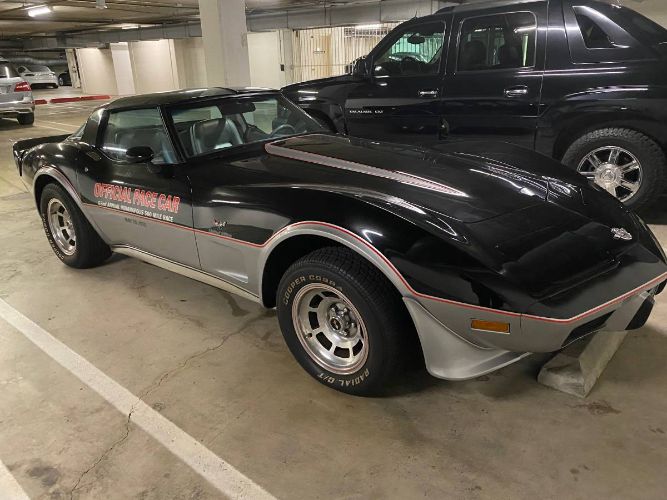 Chevrolet-Corvette-1978-Black-Silver-17