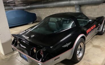 Chevrolet-Corvette-1978-Black-Silver-2