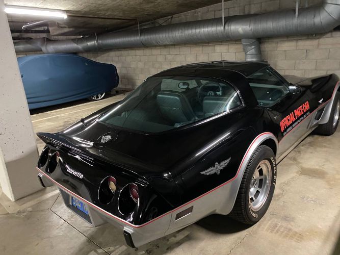 Chevrolet-Corvette-1978-Black-Silver-2