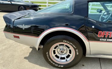 Chevrolet-Corvette-1978-Black-Silver-21