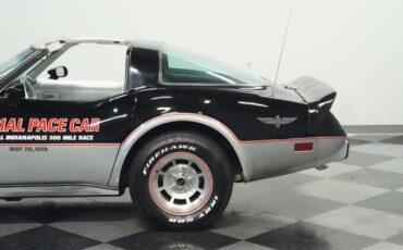 Chevrolet-Corvette-1978-Black-Silver-23