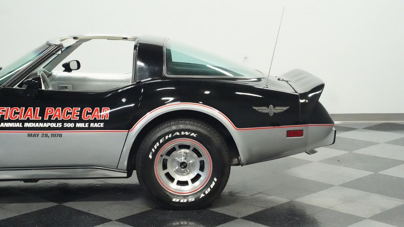 Chevrolet-Corvette-1978-Black-Silver-23