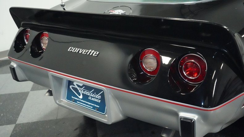 Chevrolet-Corvette-1978-Black-Silver-24