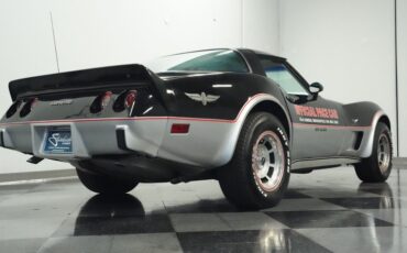 Chevrolet-Corvette-1978-Black-Silver-25