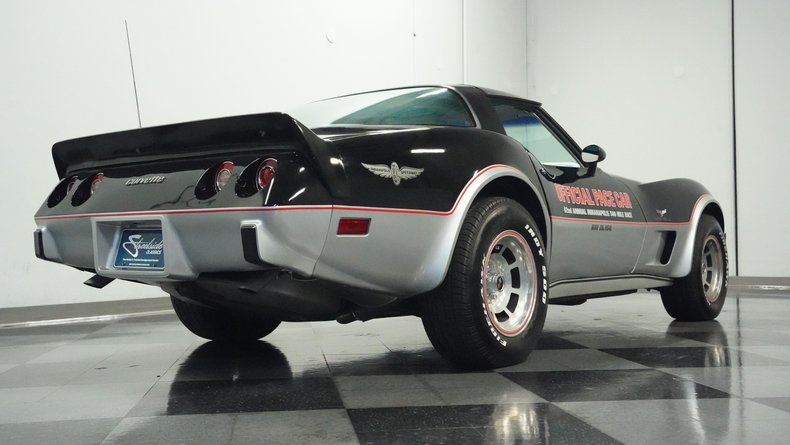 Chevrolet-Corvette-1978-Black-Silver-25