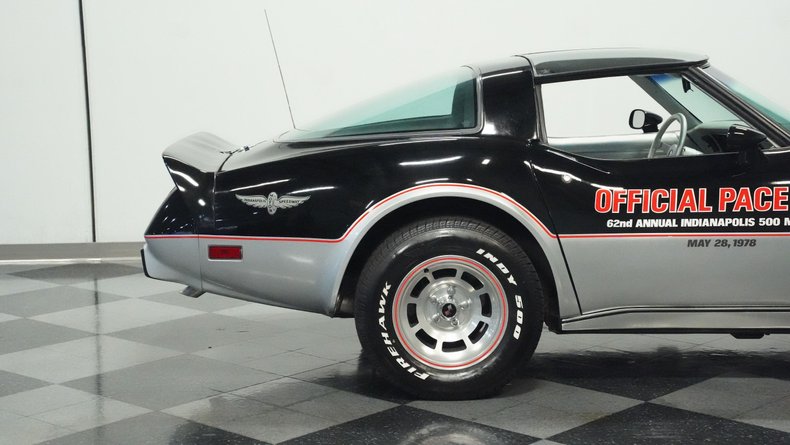 Chevrolet-Corvette-1978-Black-Silver-26