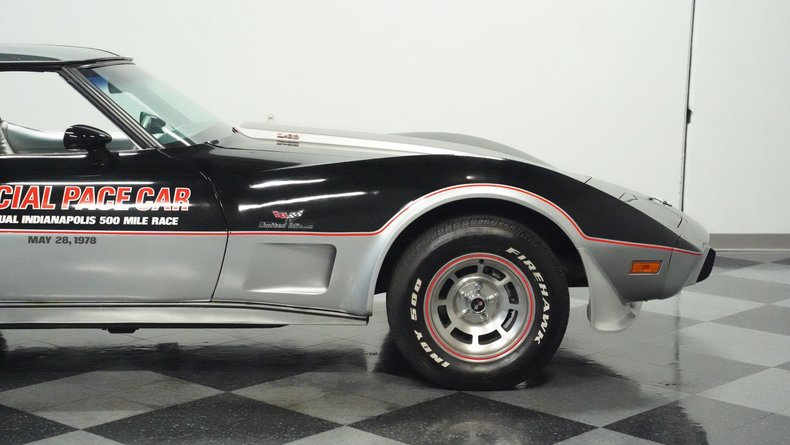 Chevrolet-Corvette-1978-Black-Silver-27