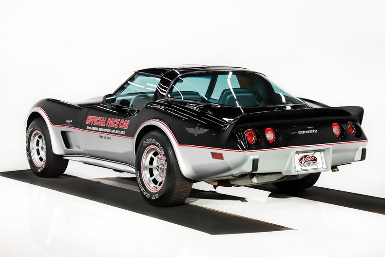 Chevrolet-Corvette-1978-Black-Silver-3