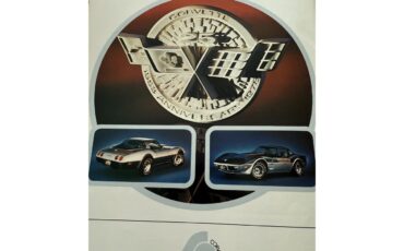Chevrolet-Corvette-1978-Black-Silver-3
