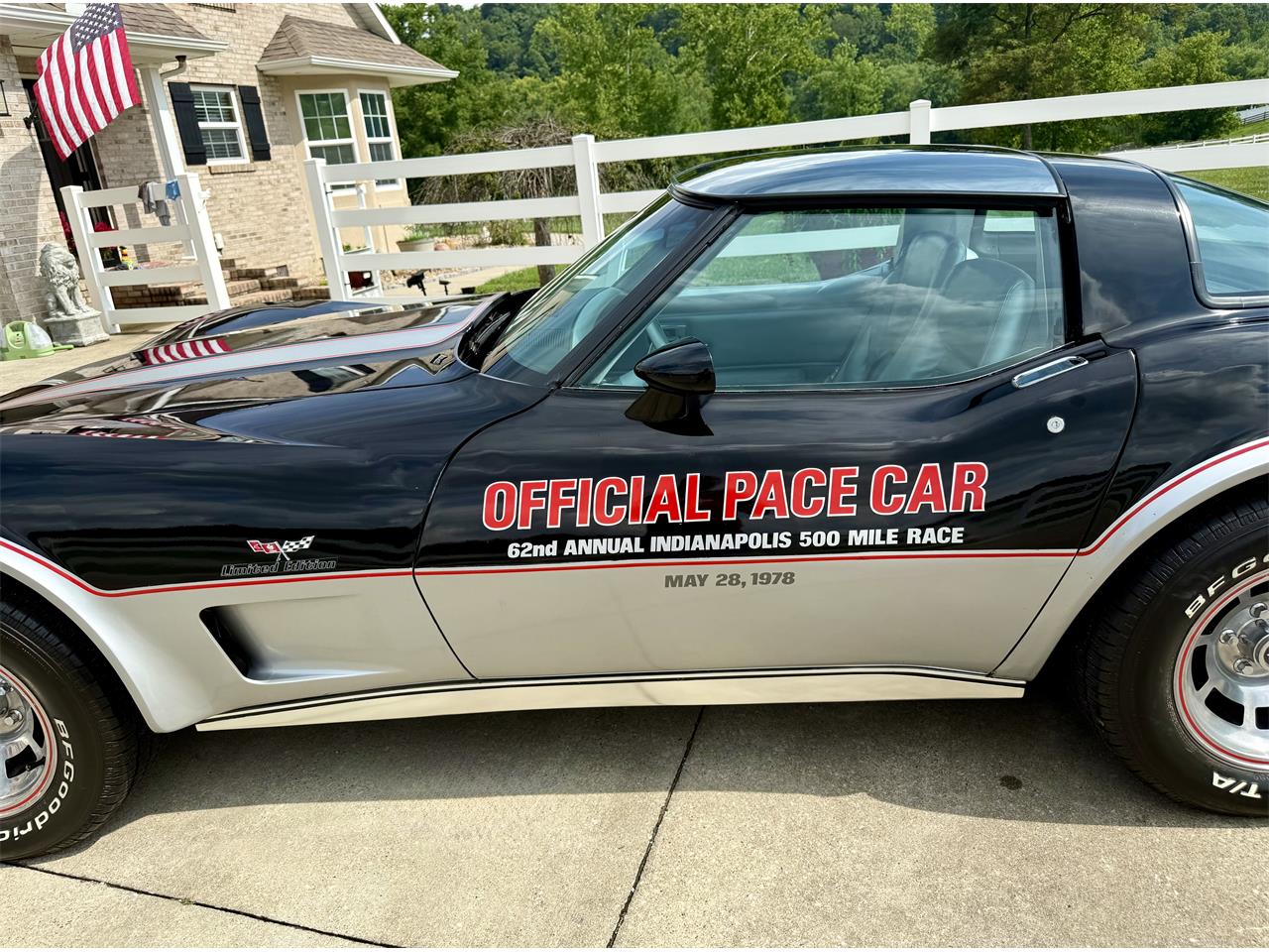 Chevrolet-Corvette-1978-Black-Silver-30