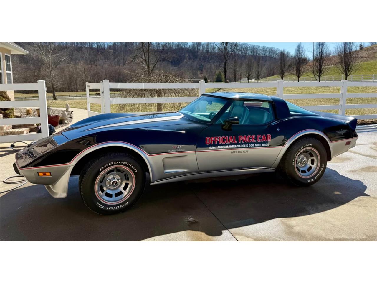 Chevrolet-Corvette-1978-Black-Silver-32