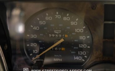 Chevrolet-Corvette-1978-Black-Silver-36