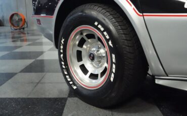 Chevrolet-Corvette-1978-Black-Silver-47