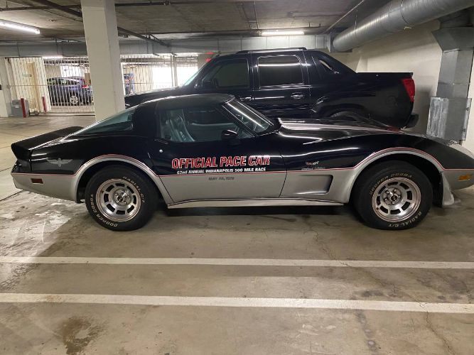 Chevrolet-Corvette-1978-Black-Silver-5
