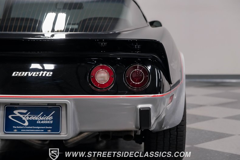 Chevrolet-Corvette-1978-Black-Silver-9