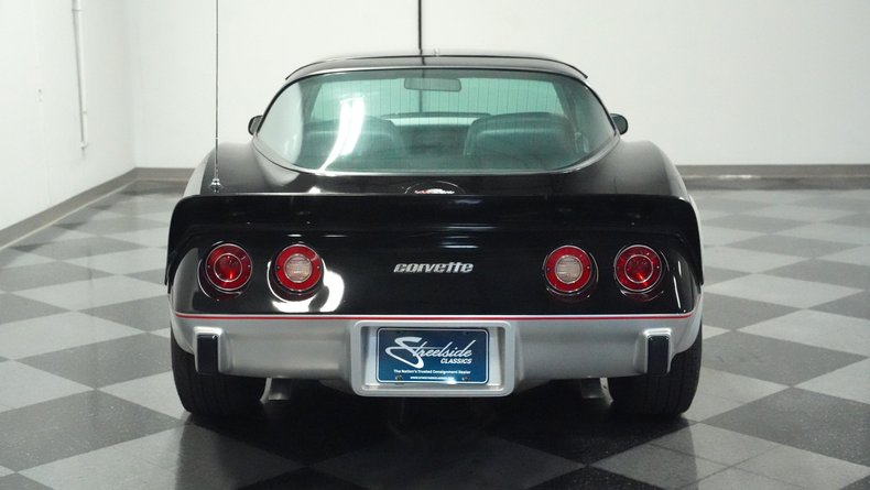 Chevrolet-Corvette-1978-Black-Silver-9