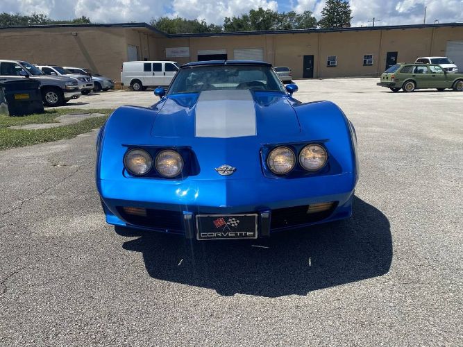 Chevrolet-Corvette-1978-BlueSilver-BlackSilver-Leather-4