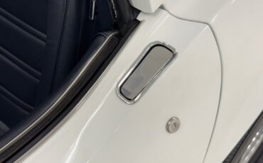 Chevrolet-Corvette-1978-Classic-White-Dark-Blue-26