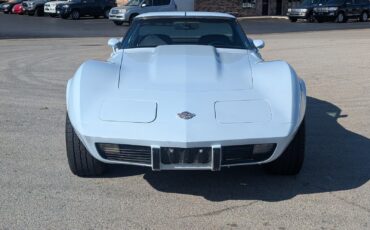 Chevrolet-Corvette-1978-Coupe-11