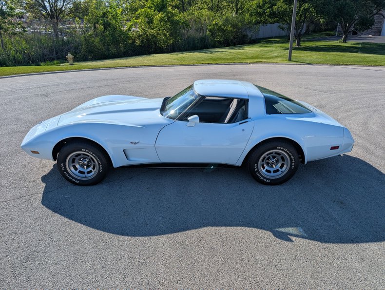 Chevrolet-Corvette-1978-Frost-Blue-Blue-Dark-11