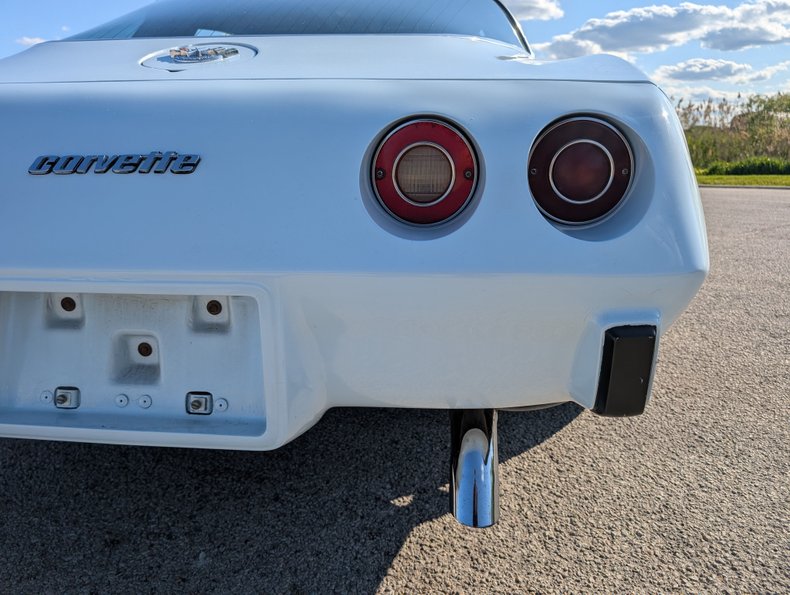 Chevrolet-Corvette-1978-Frost-Blue-Blue-Dark-40