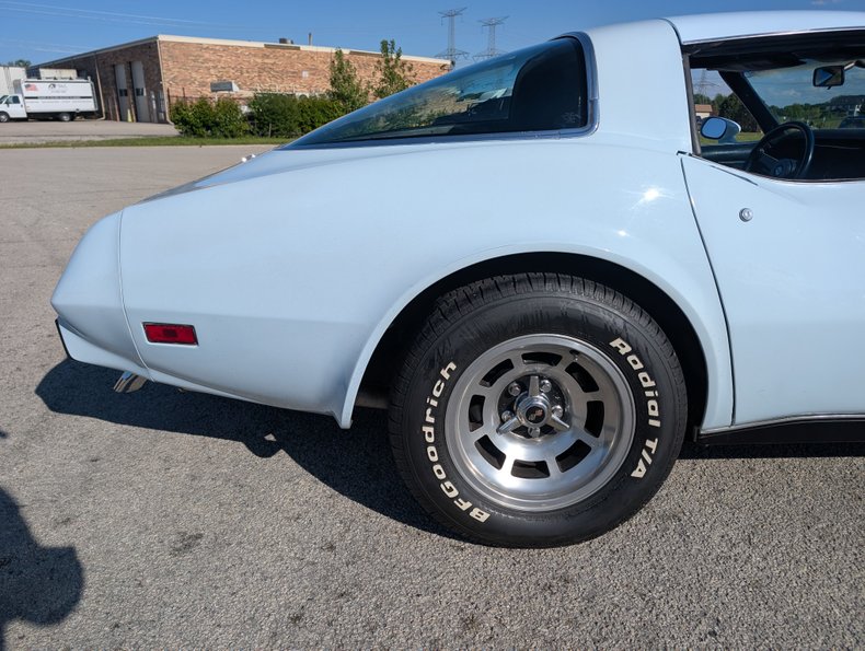 Chevrolet-Corvette-1978-Frost-Blue-Blue-Dark-44